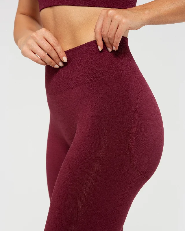 Define Scrunch Seamless 7/8 Leggings | Dark Cherry