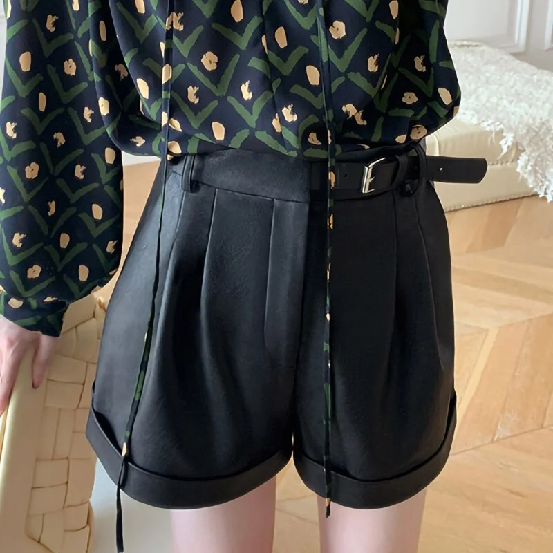 Genuine Leather Loose Shorts With Belt